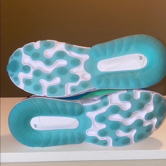 Nike Air Max 270 React “Psychedelic Movement” - Picture 4 of 8